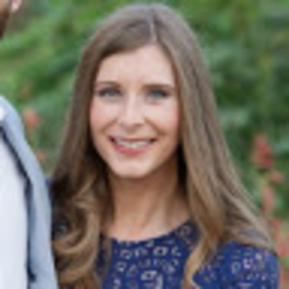 Meet your Posher, Claire